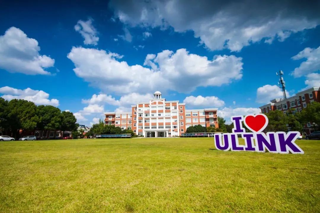 5 2022年8月上海國際高中學校校園開放日_考試安排2.jpg