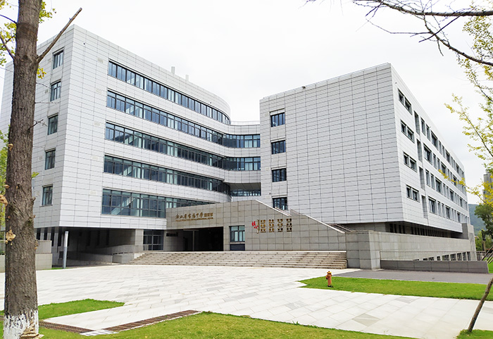 2023年富陽中學國際部招生計劃發布