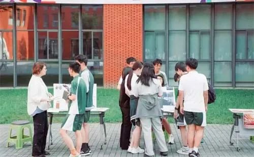 杭州橄欖樹學(xué)校怎么樣？2枚牛劍預(yù)錄取offer！