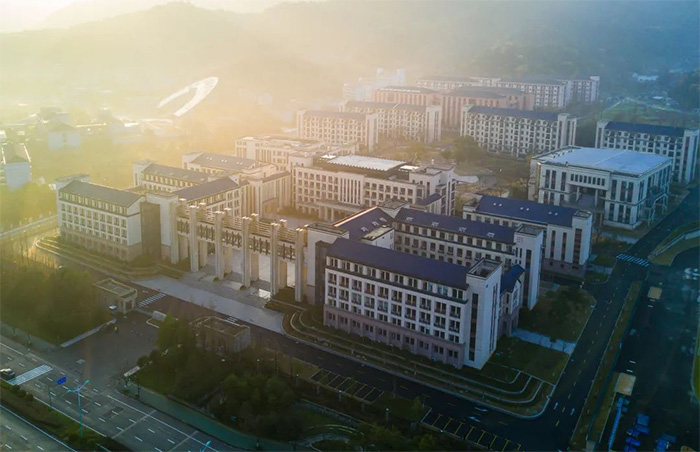 1702104106741577.jpg 3 杭州開設A-level課程國際高中學校1.jpg