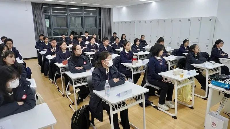 1 上海光華學院劍橋國際中心(光華劍橋)，學費漲至21萬18.jpg