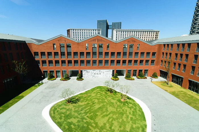 北京外國語大學(xué)附屬杭州橄欖樹學(xué)校